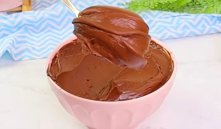 Recheio alpino para bolo