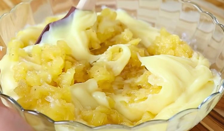 Recheio de abacaxi com leite ninho