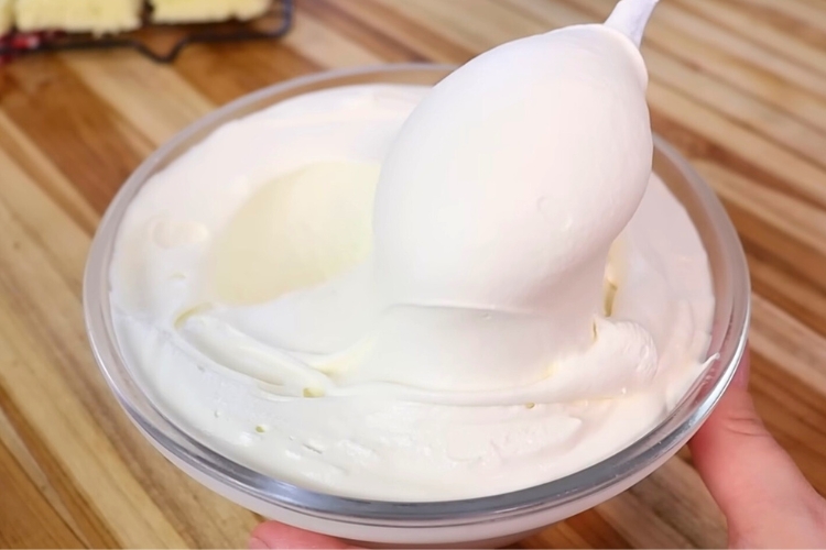 Recheio de leite ninho na batedeira