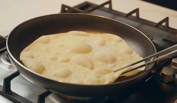 Como fazer pão sírio para shawarma