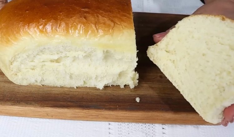 Pão de liquidificador sem ovo e sem leite