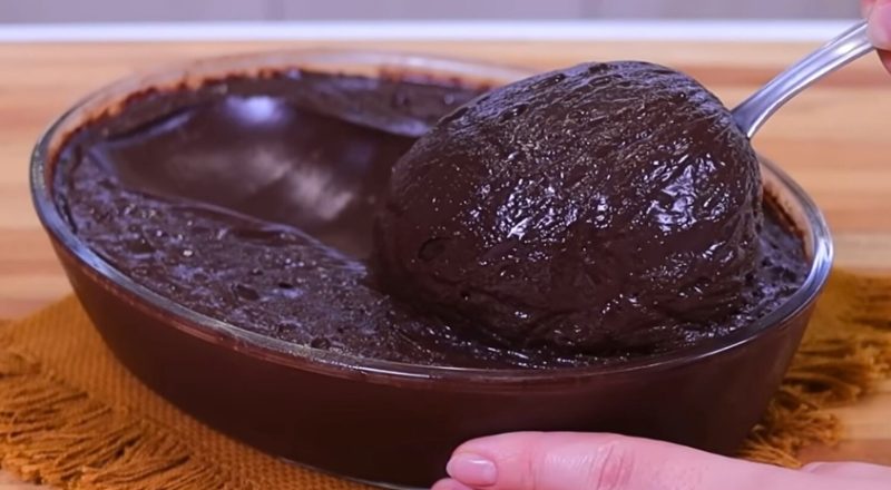 Recheio de brigadeiro para bolo que rende